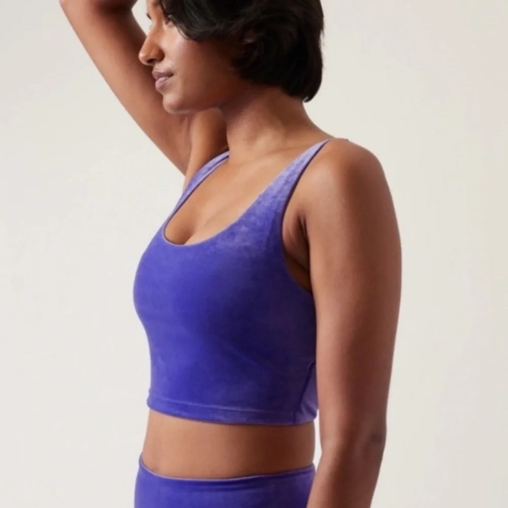 Athleta Velvet Cut Out Crop Top Sports Bra Velour Purple D-DD XL Extra Large